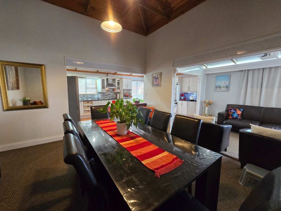 4 Bedroom Property for Sale in Stilbaai Wes Western Cape